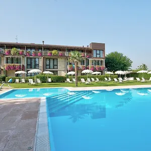 زيارة الفندق